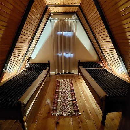 Tarski Vrh Case de vacanță